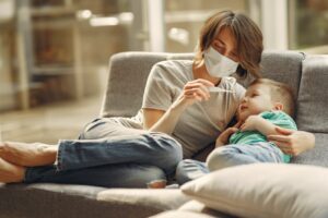 ניהול חום נגיפי בילדים משך ותסמינים