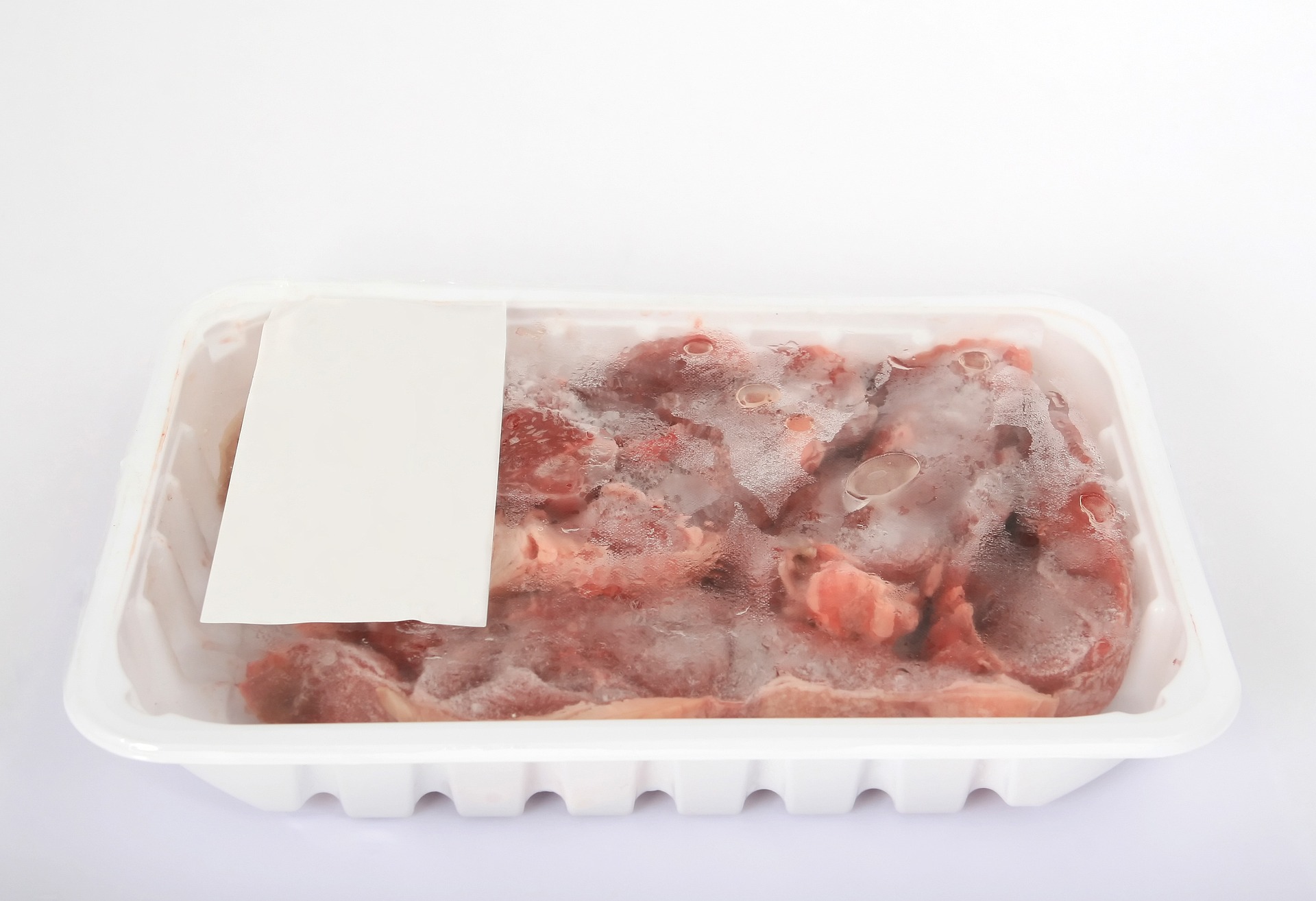 דברים שכדאי לדעת כמה זמן בשר קפוא יכול להיות במקרר